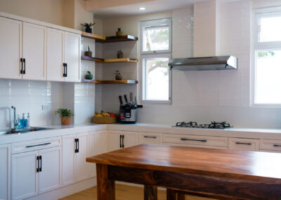 Loakan Interior (dining), 3 storey